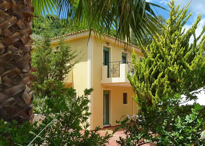 Villa Atlantis