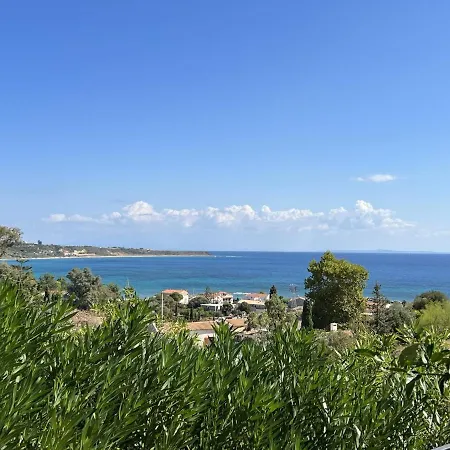 Villa Atlantis Kateliósz